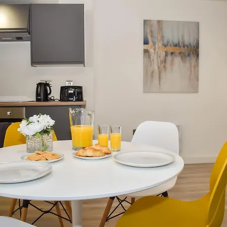 K Suites - Conditioning House Apartment Bradford (West Yorkshire)