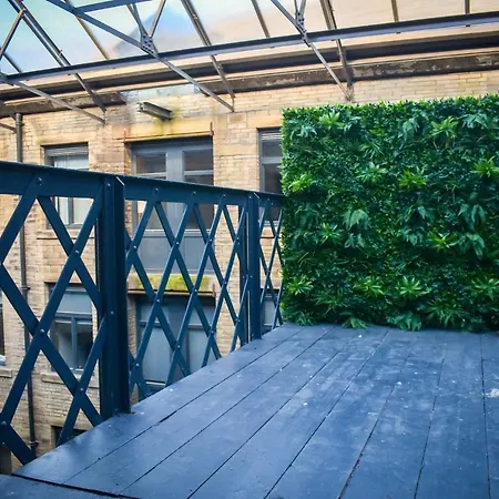 K Suites - Conditioning House