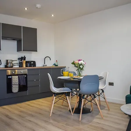 K Suites - Conditioning House *