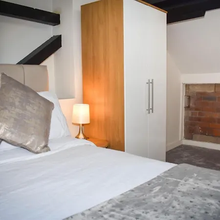 Apartment K Suites - Conditioning House